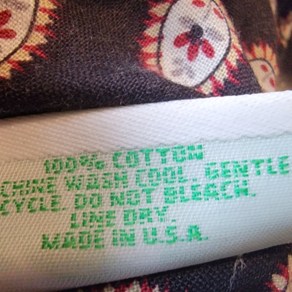 Vera Bradley Crossbody Bag with Front Zippered pocket. EUC - Picture 5 of 16